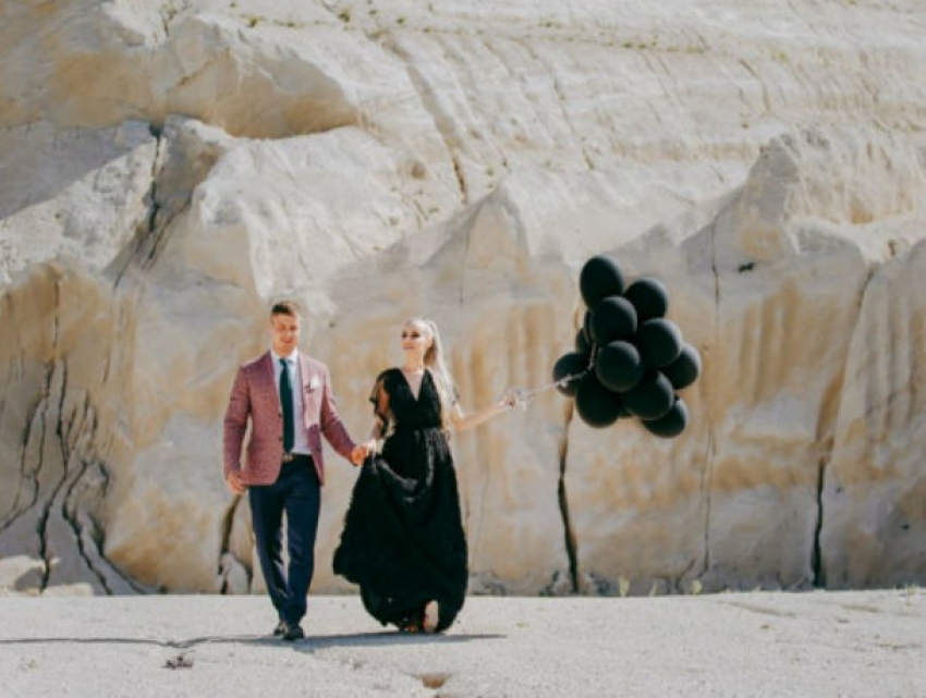 Известная в Молдове фэшн-блогер вышла замуж в черном платье