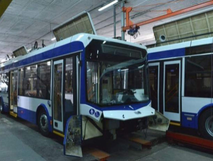 В Кишинёве собирают ещё 5 современных троллейбусов с кондиционерами и видеокамерами