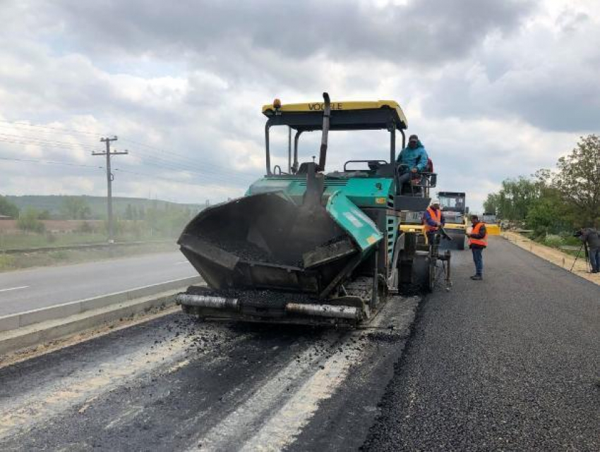 Срок завершения ремонта дороги Кишинев-Унгены вновь изменен