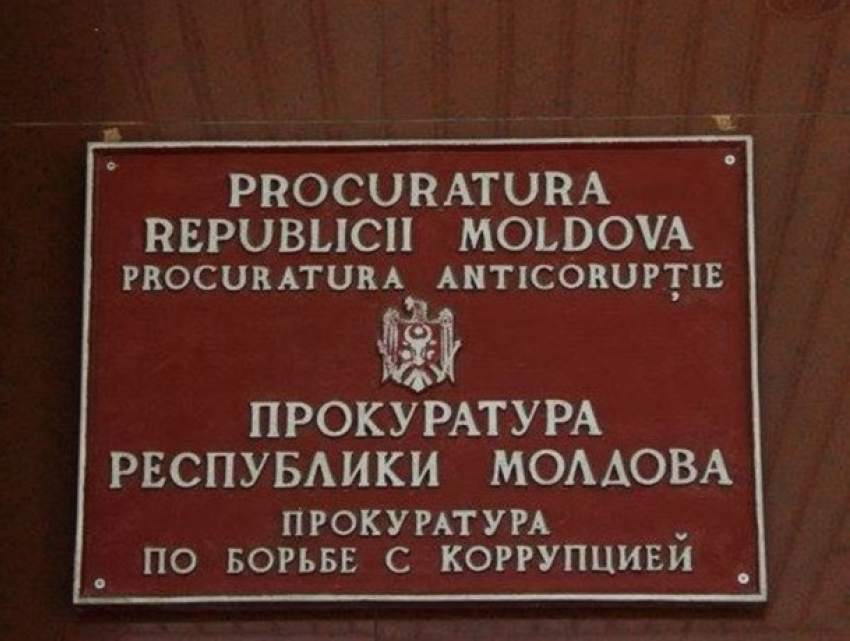 Суд дал 5 лет тюрьмы прокурору, фабриковавшему уголовные дела