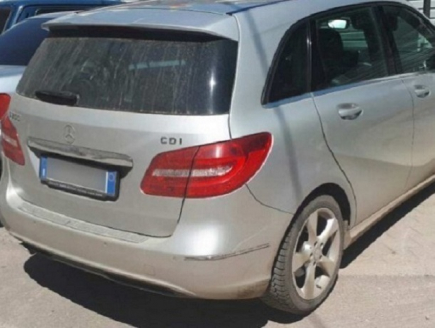 Автомобиль из базы Интерпола обнаружили у гражданки Молдовы