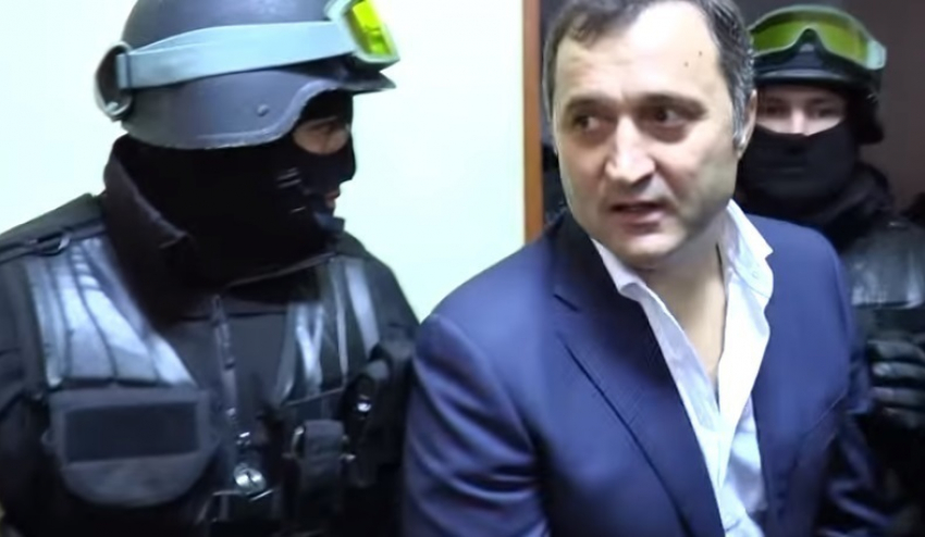 Делегация ПАСЕ проверит условия содержания в тюрьме Григория Петренко и Влада Филата 