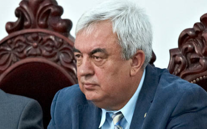 Глава Академии наук Георге Дука активно путешествует за государственный счет
