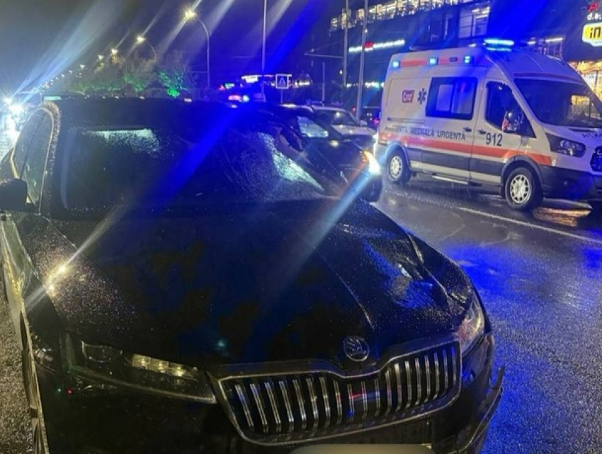 Сбил 71-летнего пешехода и бросил машину: в Кишиневе задержали подозреваемого