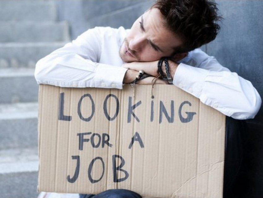 Все больше молодых людей в Молдове не работают и не учатся