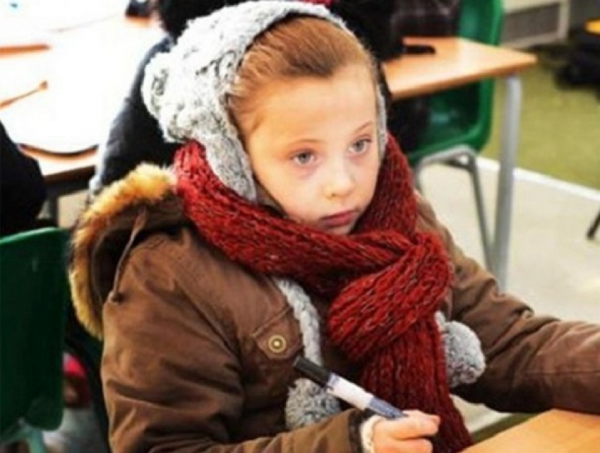 Экстренная мера: власти Украины закрыли все учебные заведения и детсады