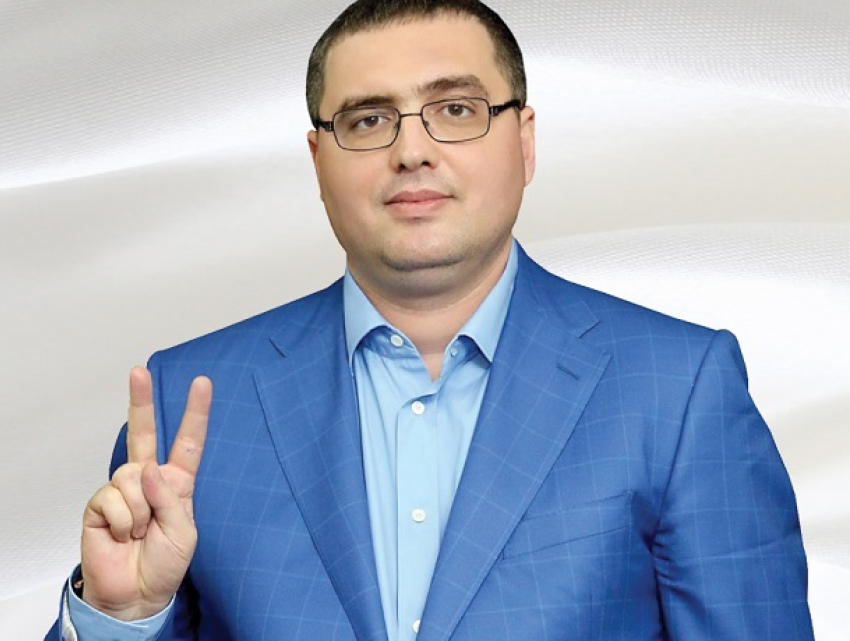 Выдворенный с Украины «Жора Бельцкий» оказался «корешем» Усатого