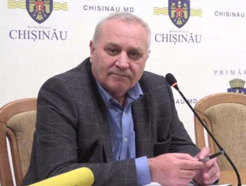 Примэрию Кишинева обязали восстановить в должности бывшего главу «Зеленого хозяйства» и выплатить ему полмиллиона леев 