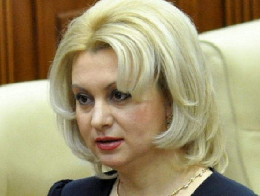 Виолетту Иванов зарегистрировали в качестве кандидата в президенты