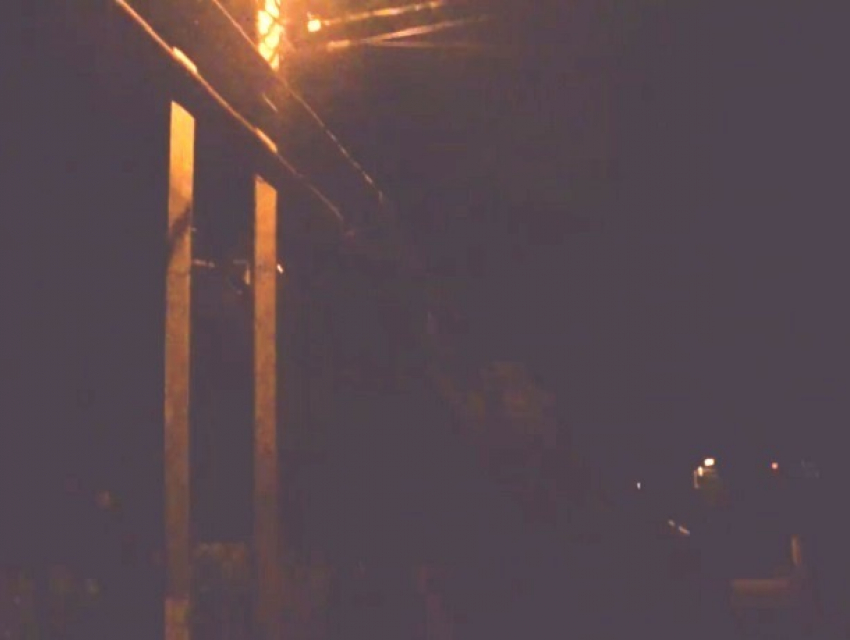 В Кишиневе уличные фонари сломались через неделю после установки