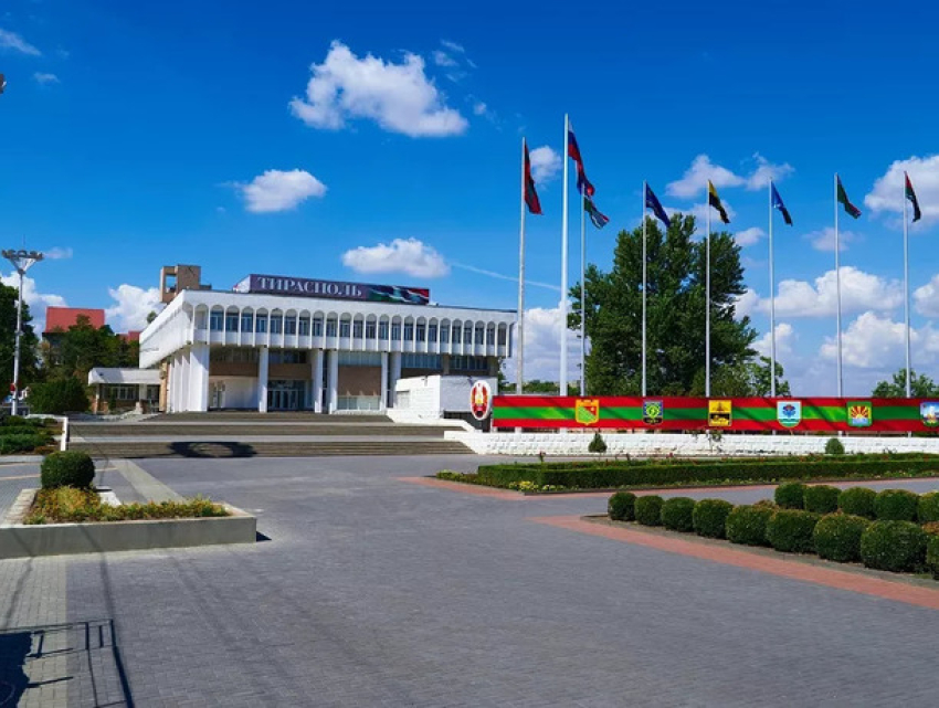 Кишинев разрешил России один участок на выборах в Госдуму, Тирасполь обещает еще 17