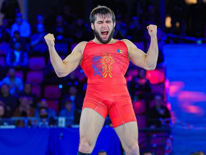Виктор Чобану взял золото на Чемпионате мира по борьбе в Осло 