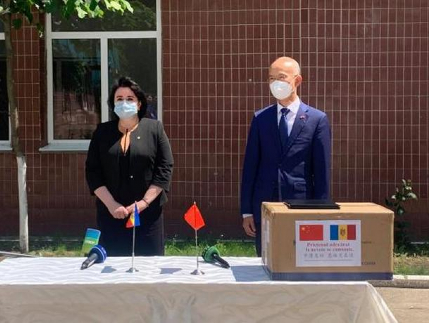 Молдова получила новую партию гуманитарной помощи из Китая