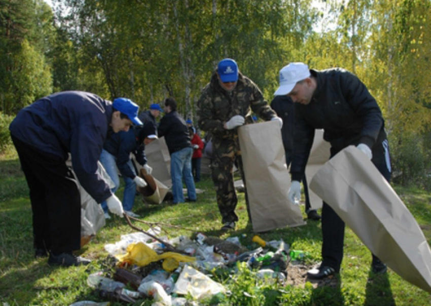 В Кишиневе стартовали весенние работы по благоустройству города: тем, кто откажется убирать территорию, грозит штраф в 6 000 леев