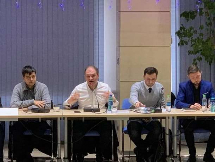 Генпримар Кишинева провел встречу с застройщиками