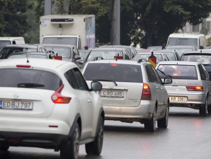 Внимание водителям: на улицах Кишинева появился новый вид «развода»