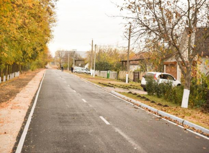  Продолжается модернизация сел Оргеевского района: в Малаештах было полностью отремонтировано 6 километров дороги