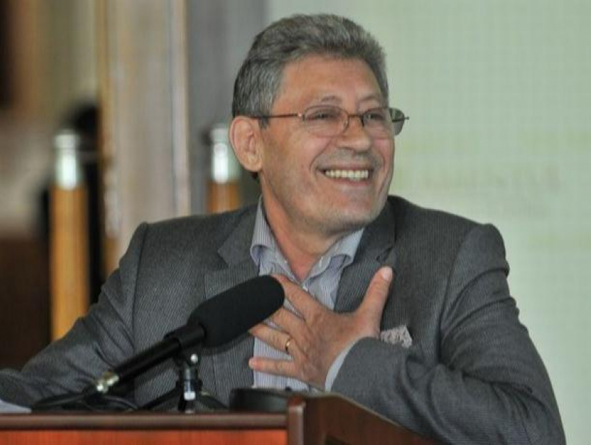 Гимпу и Нэстасе обменялись оскорблениями, «честь либерала не стоит и 30 бануц» 