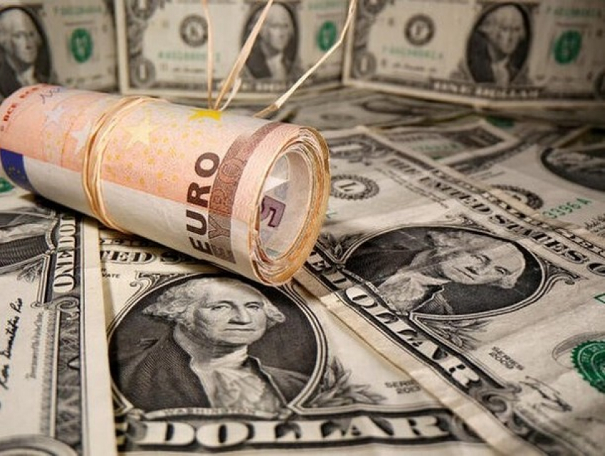 Евро и доллар США вырастут по отношению к молдавскому лею