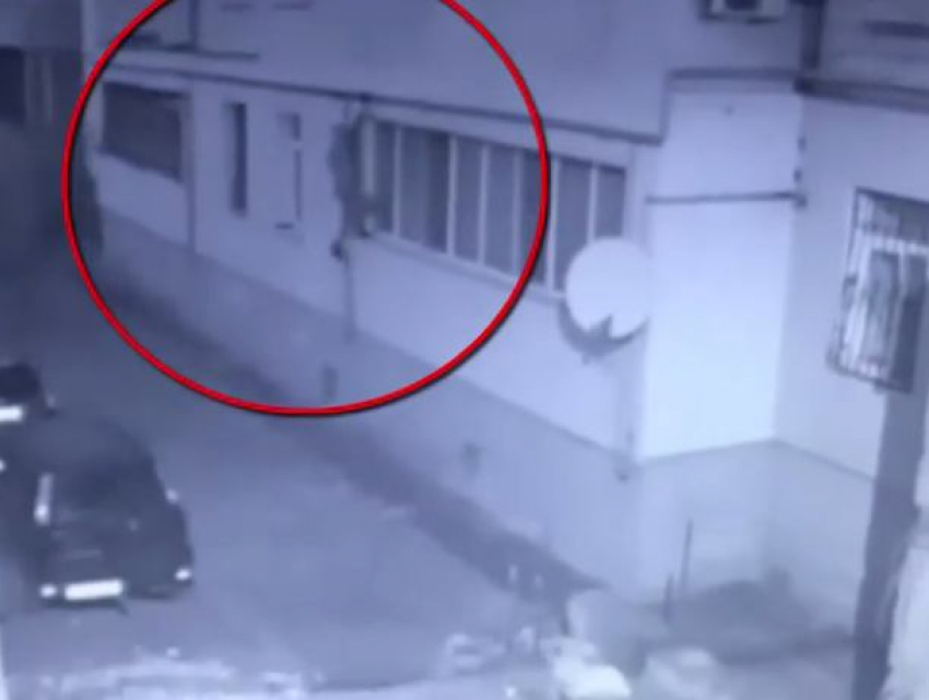 В Кишиневе задержаны двое мужчин, совершивших более 25 квартирных краж 