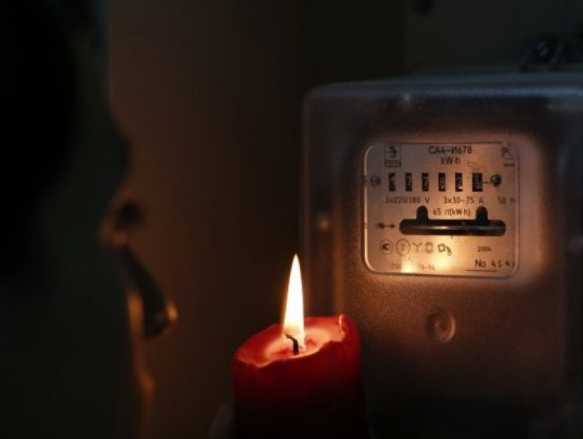 Сегодня будут перебои с электричеством в трех секторах столицы