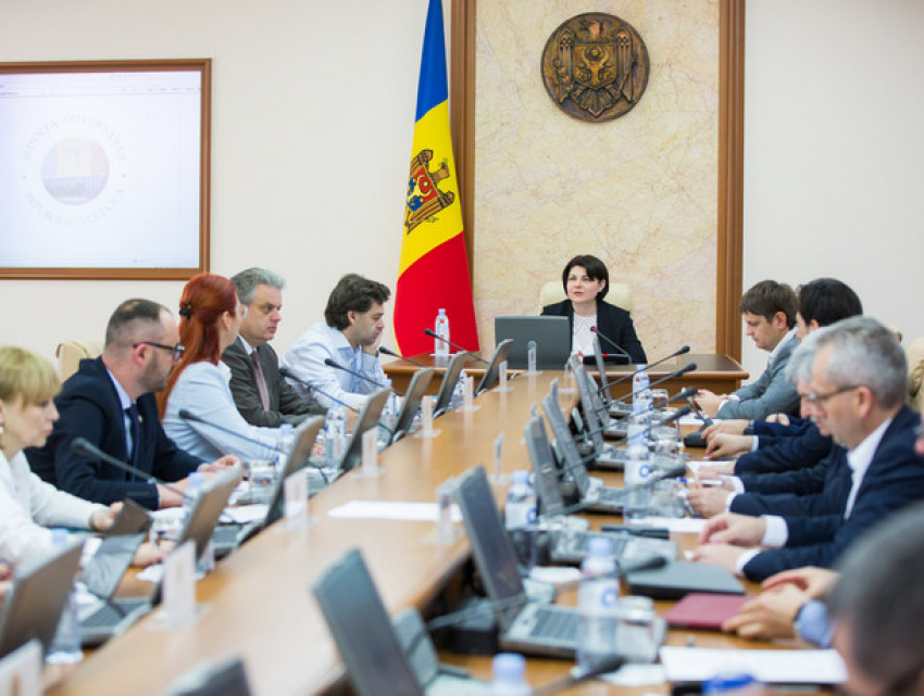 В правительстве Молдовы наметились перемены – ряд министров могут уйти в отставку уже сегодня
