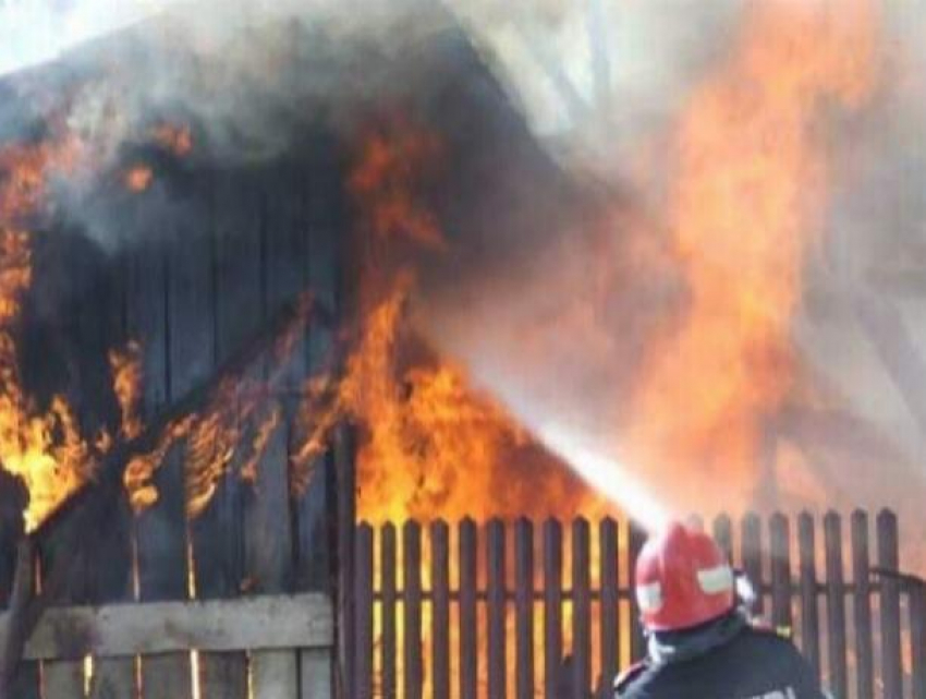 В Бричанах 52-летний мужчина сгорел в собственном доме 