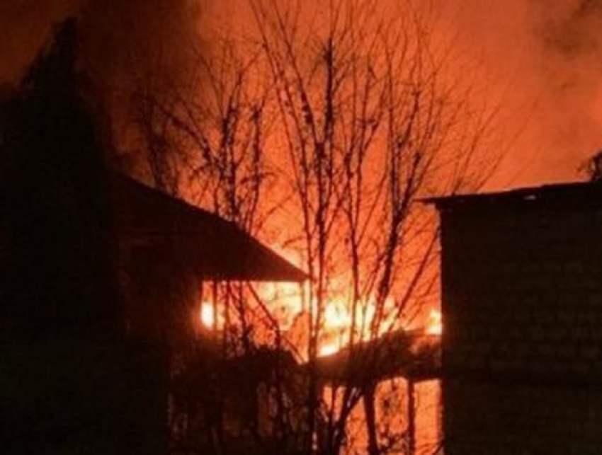 Трагедия в Шолданештском районе - женщина заживо сгорела в собственном доме