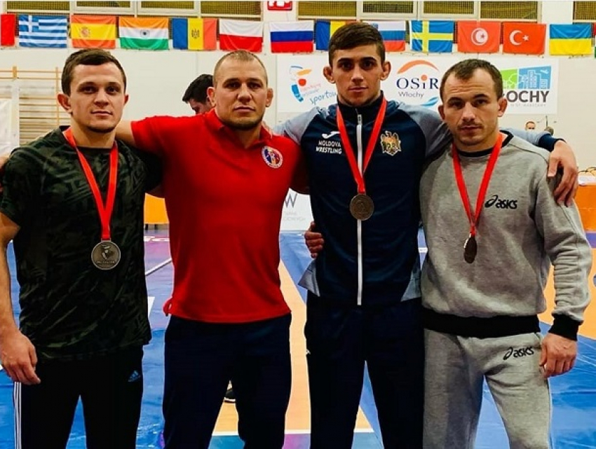 Молдавские борцы привезут медали с престижных соревнований в Польше