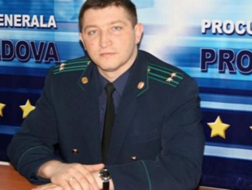 Отстраненного заместителя генпрокурора Руслана Попова отправили под арест 