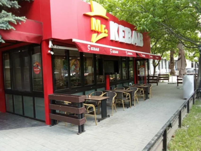 За 700 леев - 7 лет тюрьмы: в Кишиневе осудили грабителя кебабной