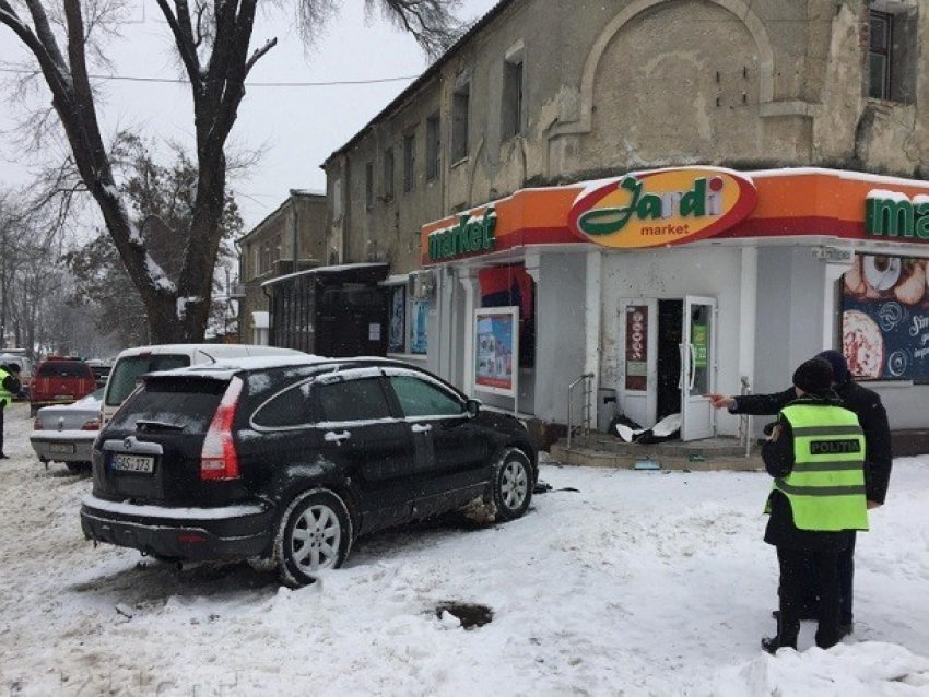 Появилось драматичное видео момента взрыва в магазине Кишинева 