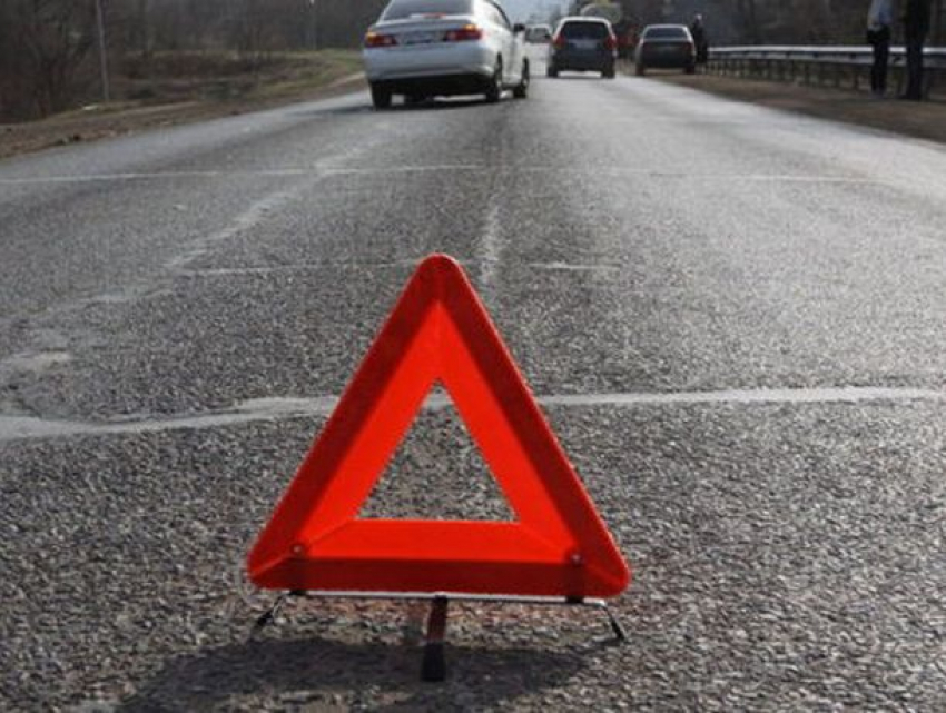 Женщина погибла под колесами автомобиля у Южного автовокзала 