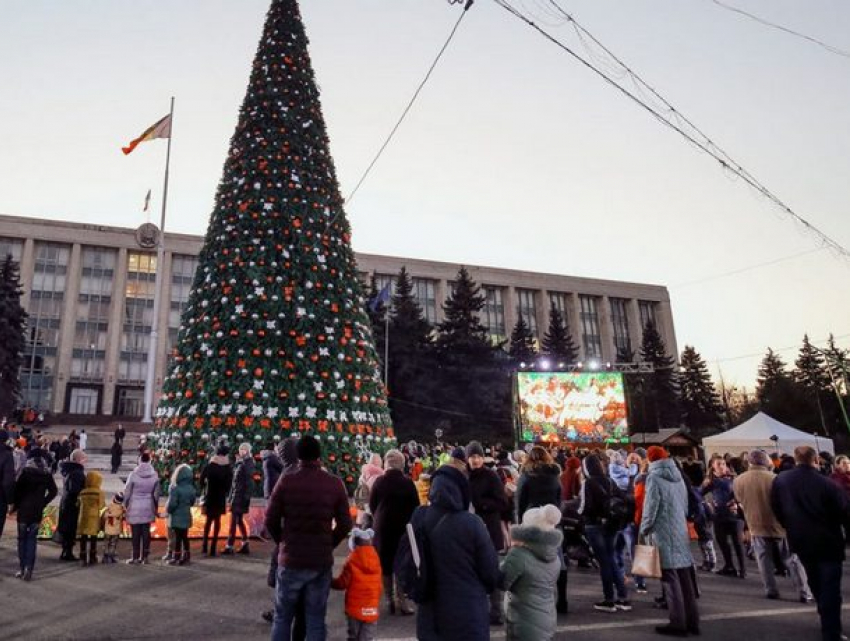 Рождество в Молдове будет ветреным и дождливым 
