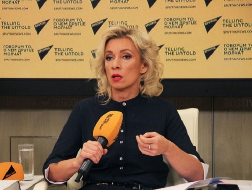 Отношения с Молдовой развивать непросто, но они развиваются, -  Захарова