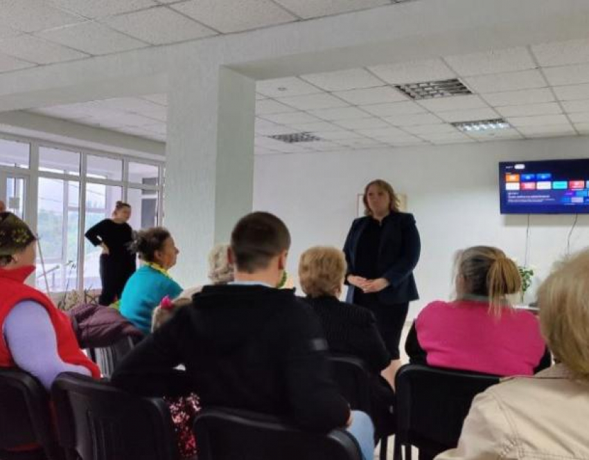 Ряды Партии социалистов продолжают редеть