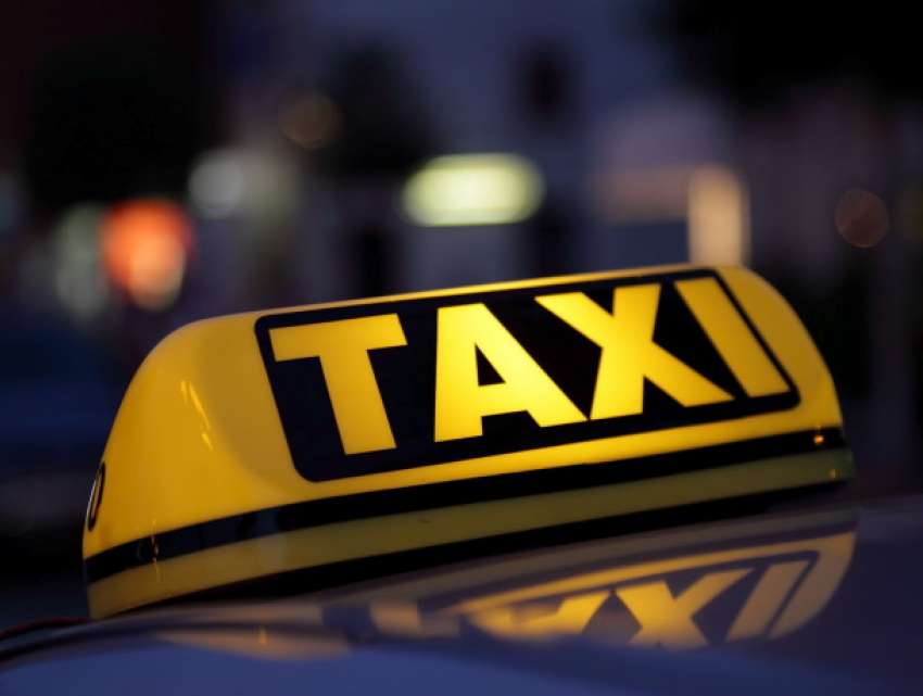 Озабоченый таксист напал на пассажирку в Бендерах