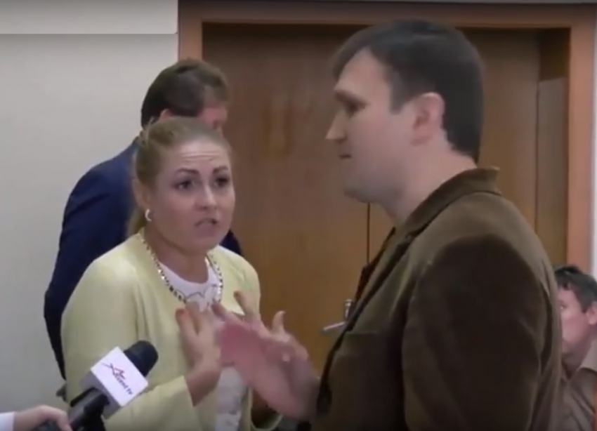 Земельная комиссия Кишинева была созвана со скандальными вопросами и за закрытыми дверями