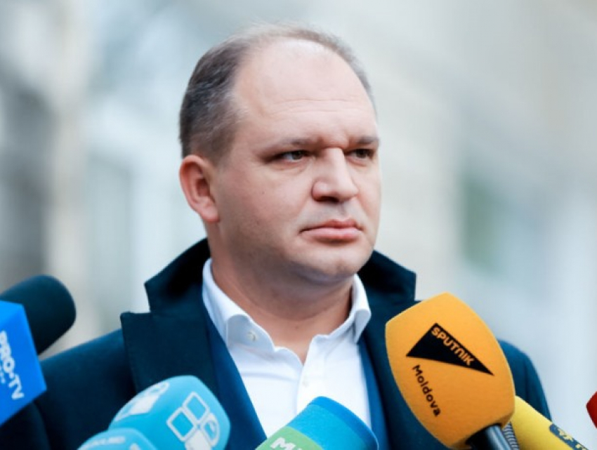 Примар Кишинева поздравил с Днем Конституции РМ