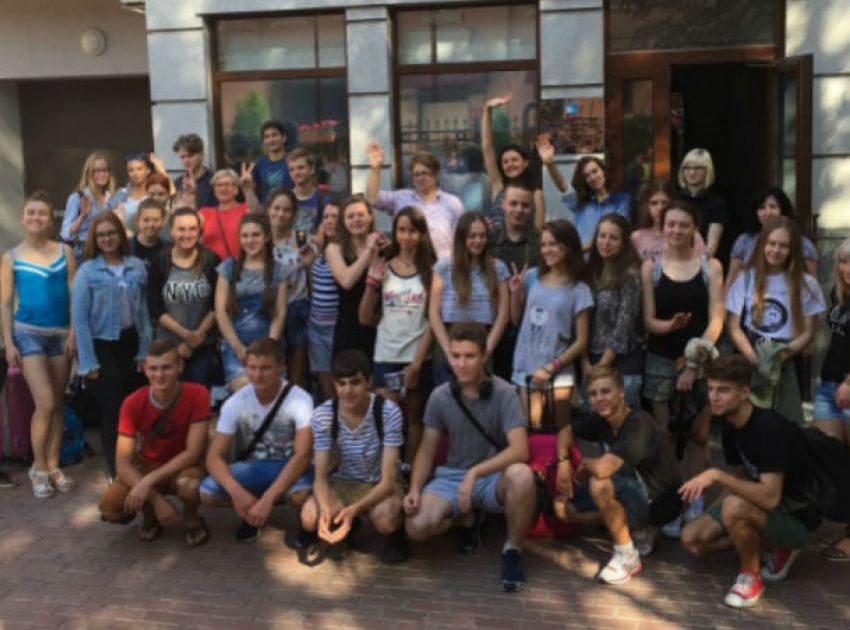 На Украине разгорелся скандал из-за школьников, посетивших  Россию вместе с учительницей 
