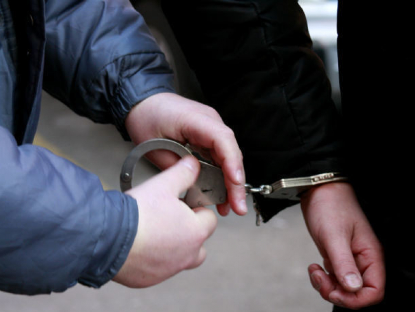 Задержаны малолетние ребятишки, ограбившие таксиста в Кишиневе