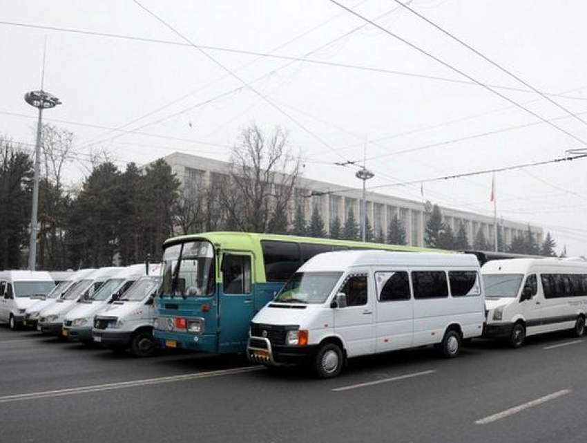 Министр экономики назвал условия для повышения тарифов на транспортные перевозки