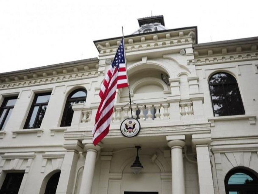 Американское посольство не удержалось от негативной реакции на неудачу с Республиканским стадионом
