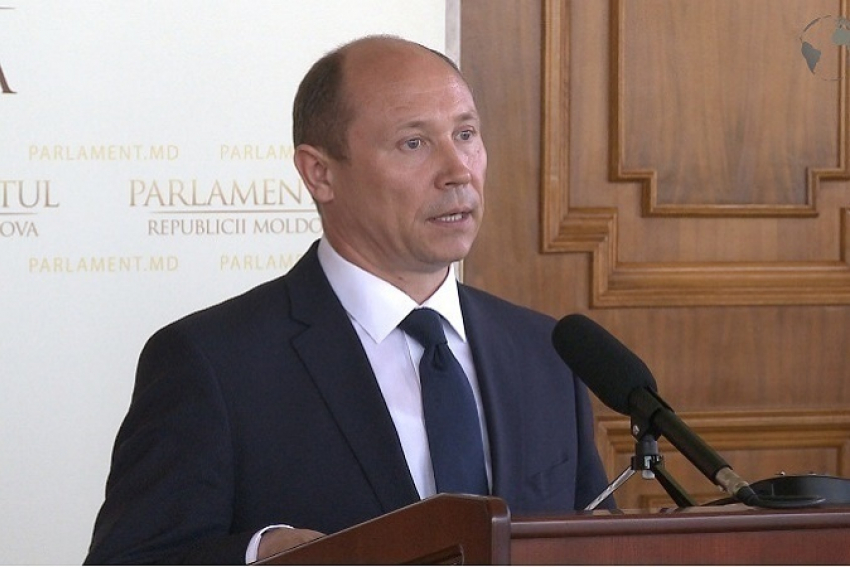 Социалисты выдвинут вотум недоверия правительству Стрельца