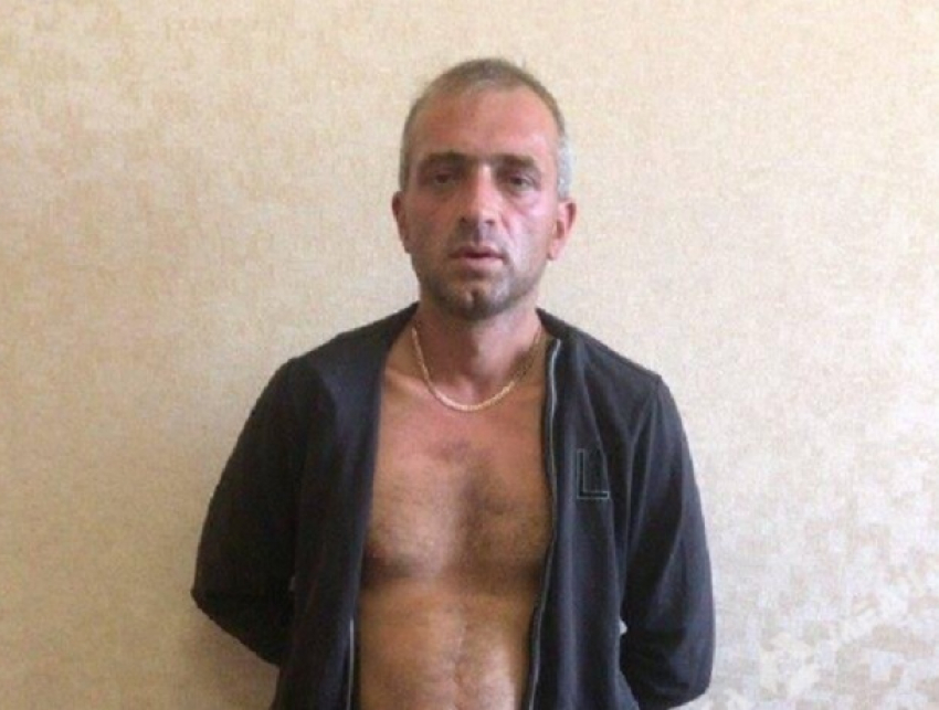 Сексуальный маньяк по кличке «Катастрофа» жестоко изнасиловал девушек по пути в Одессу