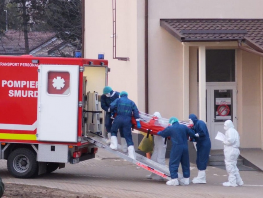 SMURD доставит из Румынии гражданина Молдовы с коронавирусом