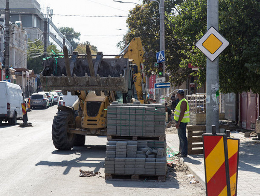 Для жителей Кишинева начинаются дорожные испытания: опубликован график ремонта улиц