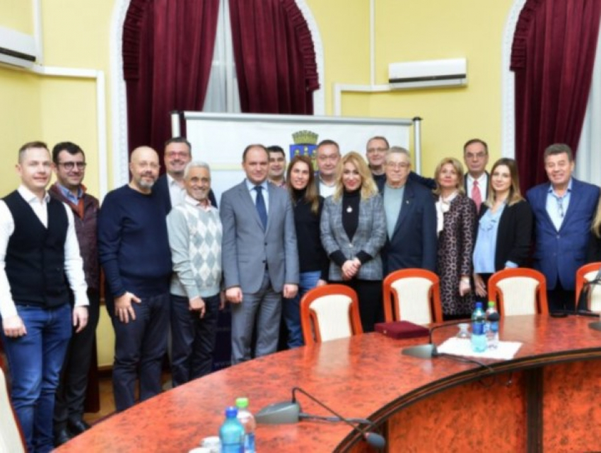 Представители примэрий Кишинева и Бухареста подписали важный документ о сотрудничестве