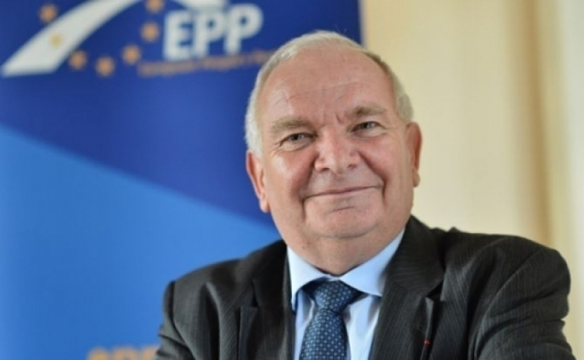 Европейский политик предупредил партии АЕИ о последствиях отставки Стрельца 