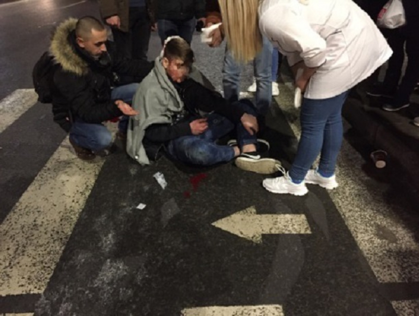 Молодой мужчина за рулем автомобиля сбил юношу в центре Кишинева